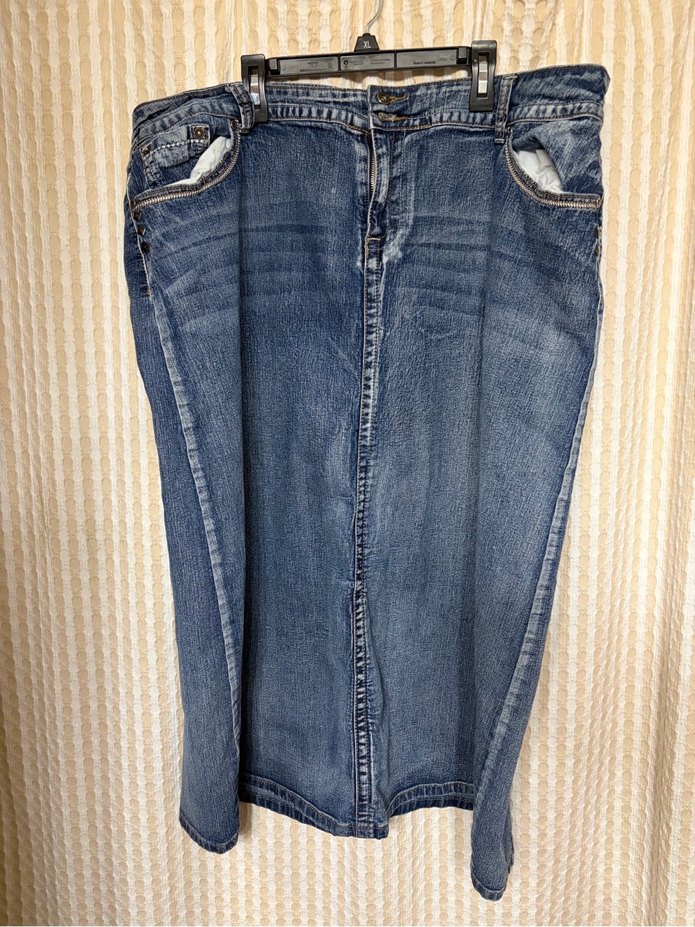 Baccini Vintage Blue Denim Straight Skirt